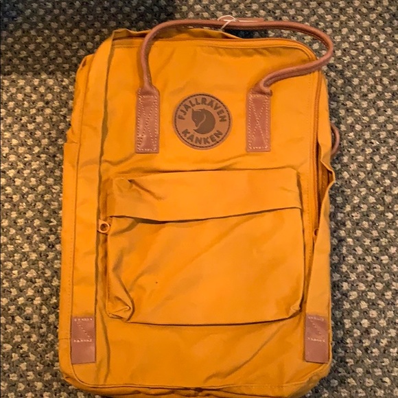 kanken laptop 15 acorn